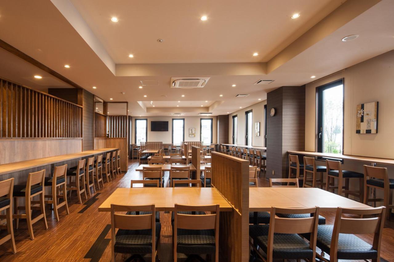 Hotel Route-Inn Isesaki Inter Екстер'єр фото